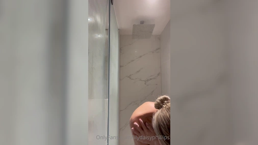 LilyDaisyPhillips In The Shower