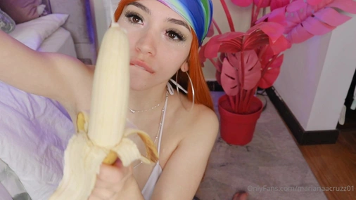 Kinky Banana Of Marianaacruzz01