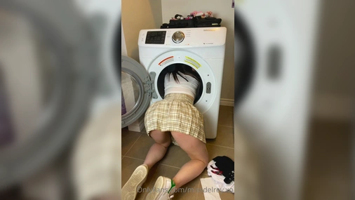 Kinky Washing Machine Of Missdelrey