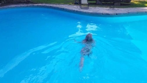 Natalee Fully Nude In The Outdoor Pool