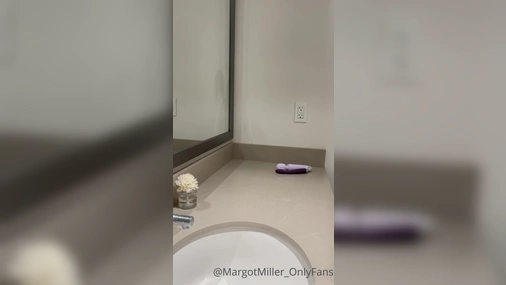 Margot Miller Intense Masturbation In The Bathroom With Sex Toys