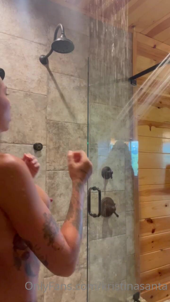 Jamie Lynn In The Shower With Lesbian Friend