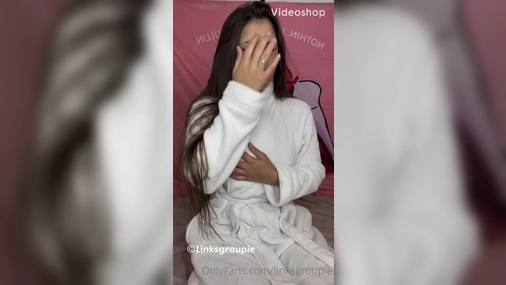 Linksgroupie Sexy Dress Compilation
