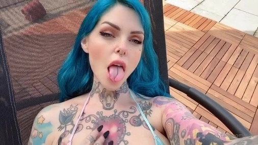Riae Outdoor Topless Teasing