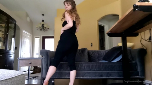 HarperTheFox Flashing Tits On Cam