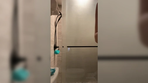 Kendra Sunderland Kinky In The Shower