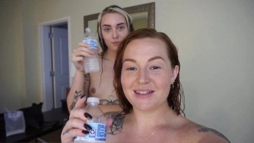 Laurelhoneyyy Lesbian Play In The Shower