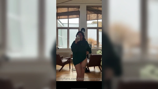Lauren Kim Ripley Flashes Tits