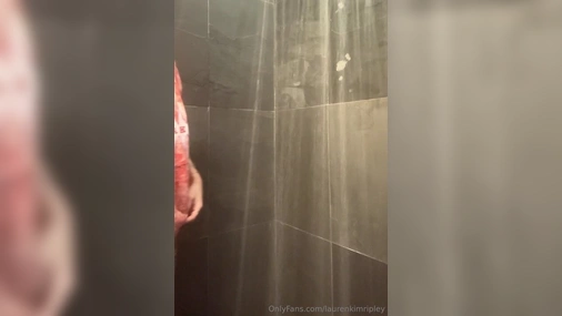 Lauren Kim Ripley In The Shower