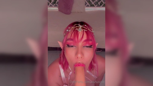 Venuscvlt Dildo Blowjob In Costume