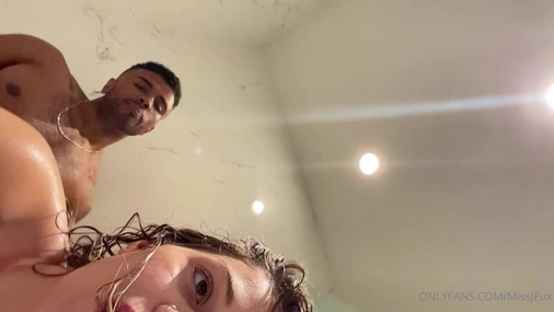 Msjtux Gets Hard Fuck In The Shower