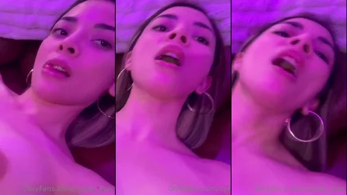 Cyndy Joss Voimakas orgasmi ja pomppivat rinnat