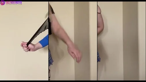 Ava Bamby Zurück in die Schule mit wippenden Titten