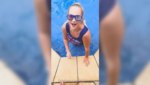 Lahnee Pavlovich Hot Pool Side Sextape