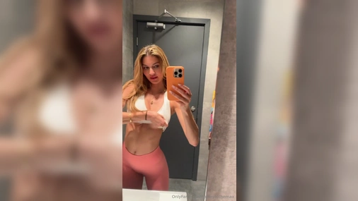 Hayley Maxfield Flashing Big Juicy Titties