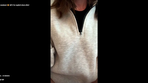 Kateelife Sexy Dancing with Striptease