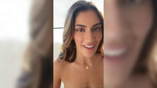 Mia Bailey Sextape With Huge Creampie in Pussy