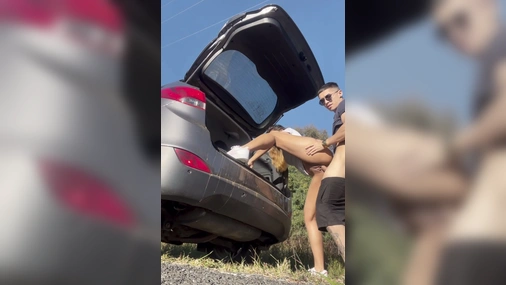 Australian Hottie Sachaxfierce Fucking Outdoors in Car