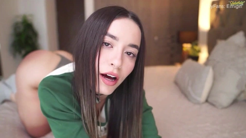 Eimigirl Red Ass And Face Close Up