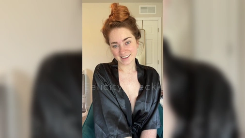 Felicity Freckle Gets Dressed