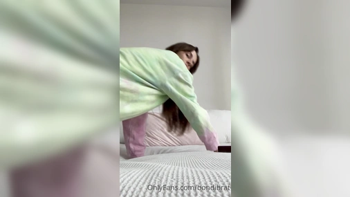 Bondibrat Full Solo Masturbation Tape