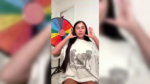 Isabella Rhoades Livestream
