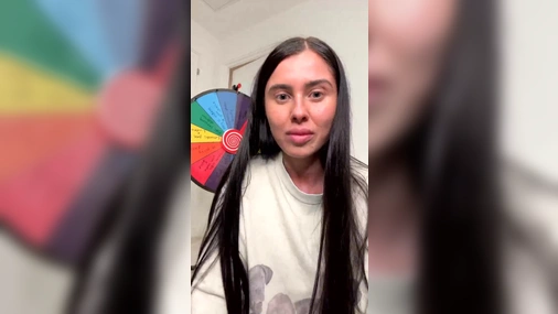 Isabella Rhoades Livestream