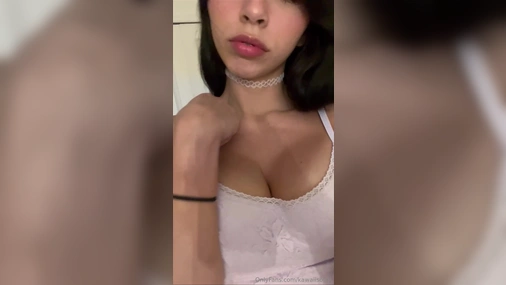 Aishah Sofey Showing Big Titties in Close Up View