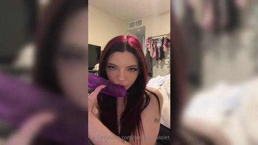 Babylaur Giving Sloppy Blowjob on Purple Dildo