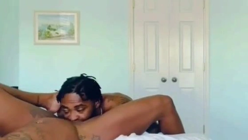 Eat It Up - Black Muscle Hunk Goes Down on His Girl to Music