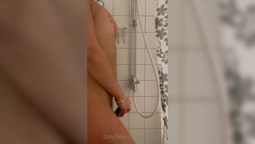 Swedish Edith showering and playing with herself