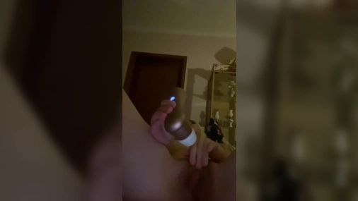 Swedish Fjortisjana masturbating