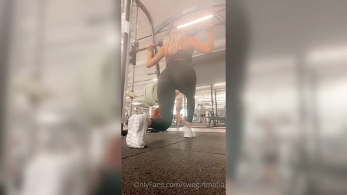 swedish twitch streamer swegirlmafia big ass while training