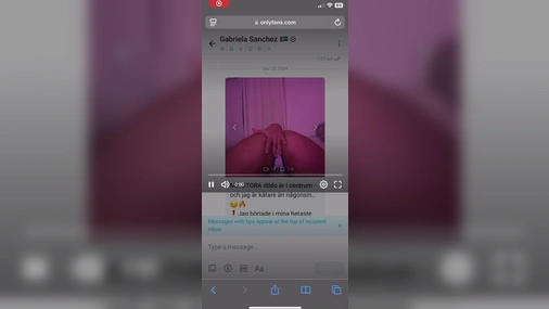 Baddiegabriela finger her pussy