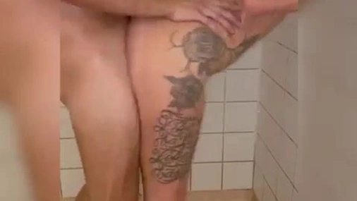 Swedish Emblondie fucking in the shower