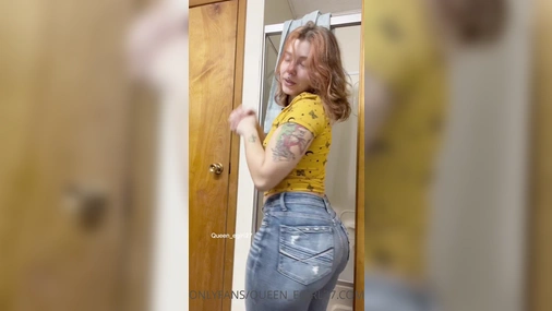 QUEEN_EGIRL27