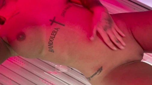 M4m4chul0 sexy in solarium