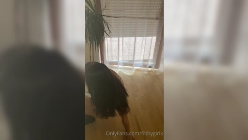 Flithygirlx Intense Dildo Riding