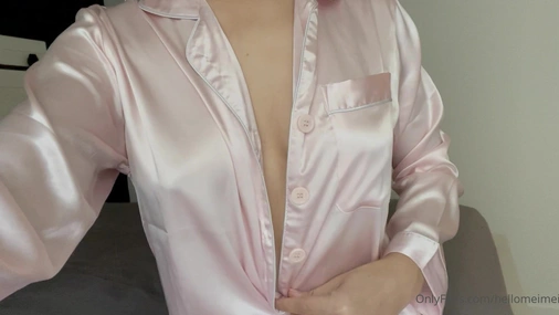 Hellomeimei Flashing Tits