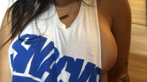 Asa Akira Prepares Cooking Before Intense Orgasm