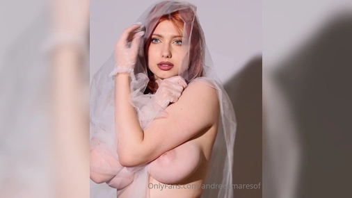 Erotic Photoshoot Of Redhead andreeamaresof