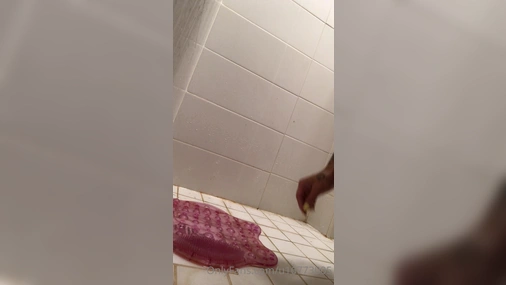 When Thiskindasnow Finished With Shaving In The Shower