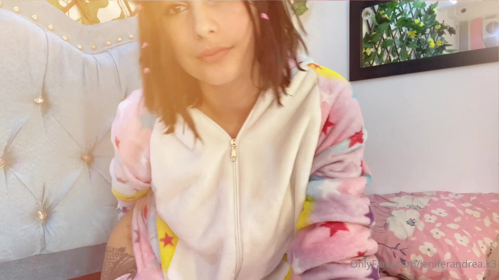 Jeniferplay Playing With Shiny Sex Toys