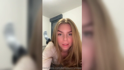 Thebellebunny anal dildo fuck