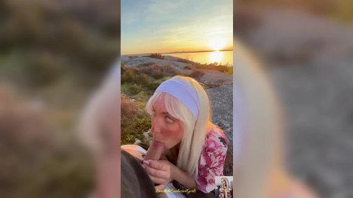 Elin Swede blowjob in beautiful sunset