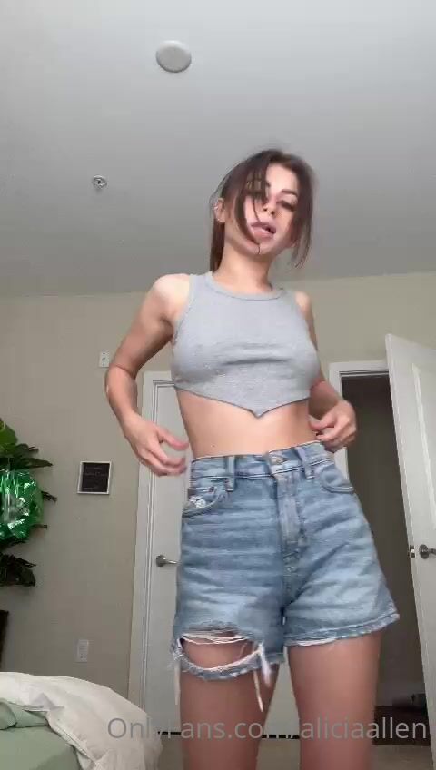 Alicia Allen Strips In Jeans