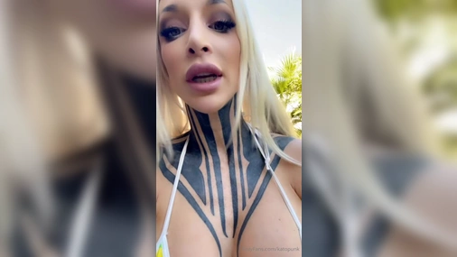 Katopunk Outdoor Teasing In Bikini