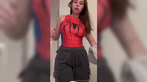 Sophie Rain Spiderman outgift tease
