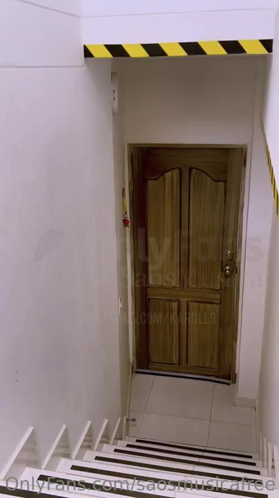 Ary Bloom Shower Sextape