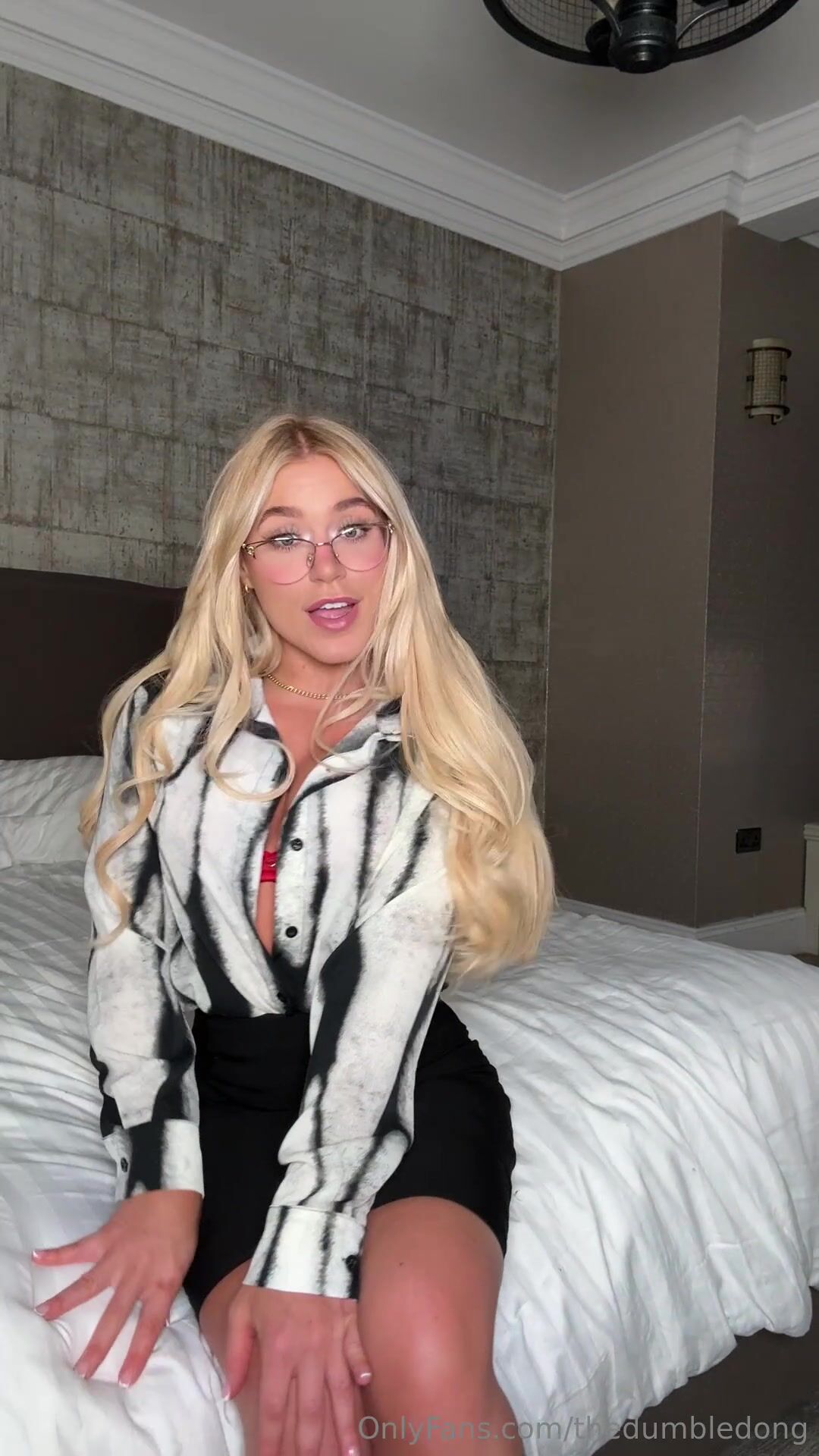 Elle Brooke Fucking Wet Pussy with Big White Dildo